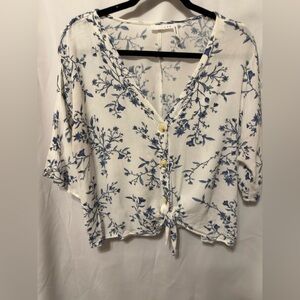 Stitch fix- LUQ front tie shirt size XL